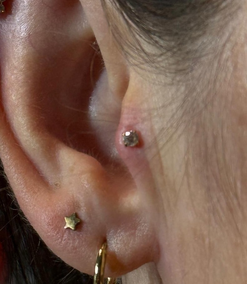 Piercing tragus